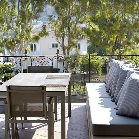 Silo Aparthotel 2*